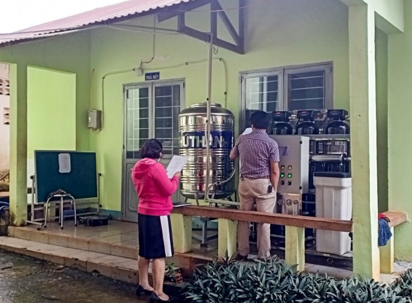 Lắp đặt máy lọc nước công nghiệp RO 250l/h cho trường học Ia Mơ Nông, Gia Lai