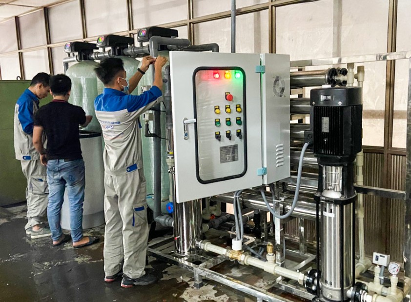 Lắp đặt hệ thống lọc nước công nghiệp RO 3000l/h cho nhà máy nhôm
