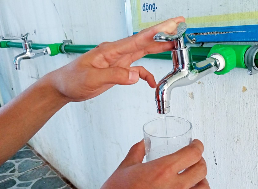 Giải pháp lắp đặt máy lọc nước công nghiệp cho trường học