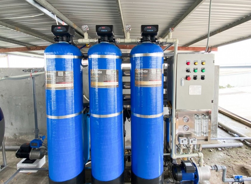 Hoàn thiện máy lọc nước công nghiệp RO 1000l/h cho công ty may Minh Anh