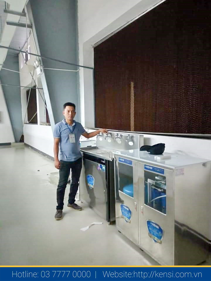 Hoàn thảnh lắp đặt máy lọc nước nóng lạnh tại Kensi Quảng Trị