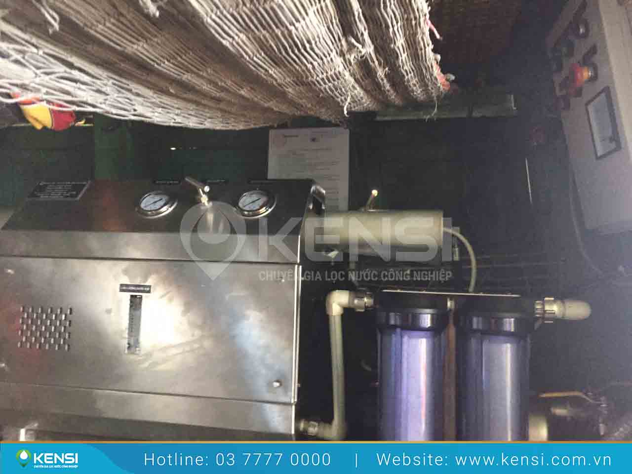 Tekcom - Cung cấp, lắp đặt máy lọc nước biển cho tàu thuyền đánh cá 