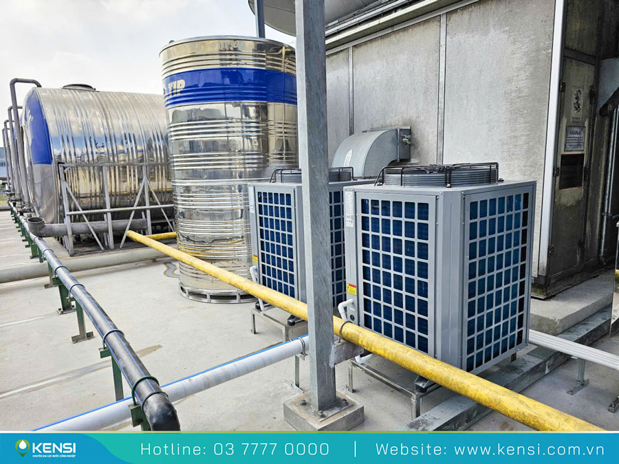 Máy bơm nhiệt Heat Pump lắp cho công ty chế biến thực phẩm ở Đồng Nai