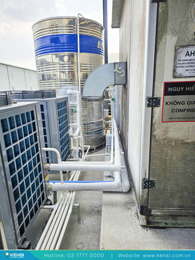 Hệ thống bơm nhiệt cung cấp nước nóng ổn định, liên tục