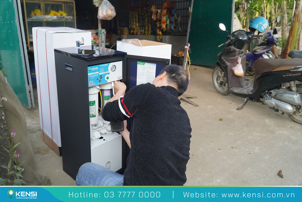 Máy lọc nước gia đình RO xử lý nước tinh khiết, đạt chuẩn