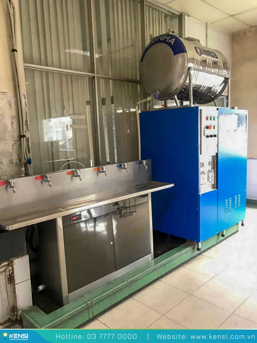 Hệ thống máy lọc nước 750L/h cho trường học