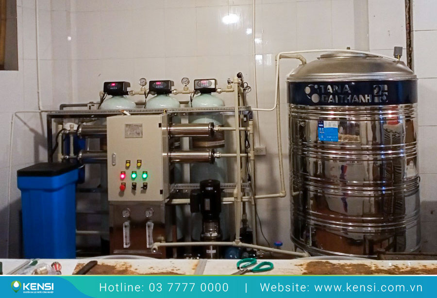 Máy lọc nước công nghiệp RO 250L/h cho nhà hàng lẩu cua đồng