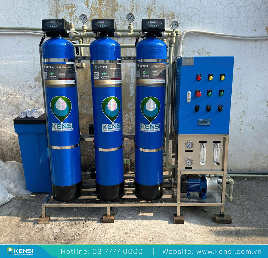 Hệ thống lọc nước công nghiệp RO 250L/h được triển khai lắp đặt cho nà máy rửa bảng mạch điện tử