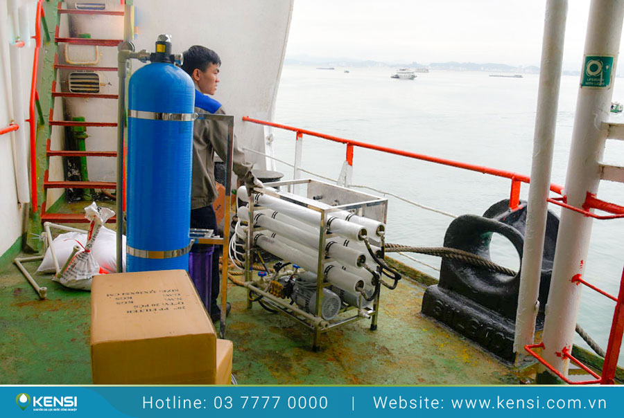 Tekcom chuyên lắp đặt hệ thống máy lọc nước biển chuyên dụng, hiệu quả