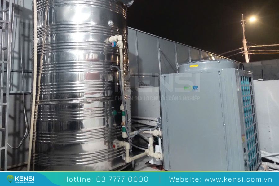 Hệ thống bơm nhiệt cung cấp lượng nước nóng lớn, ổn định