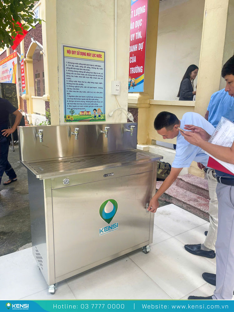 Tekcom tư vấn giải pháp, cung cấp trọn gói lắp đặt hệ thống lọc nước cho trường học